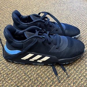 Adidas Pro Bounce Low
